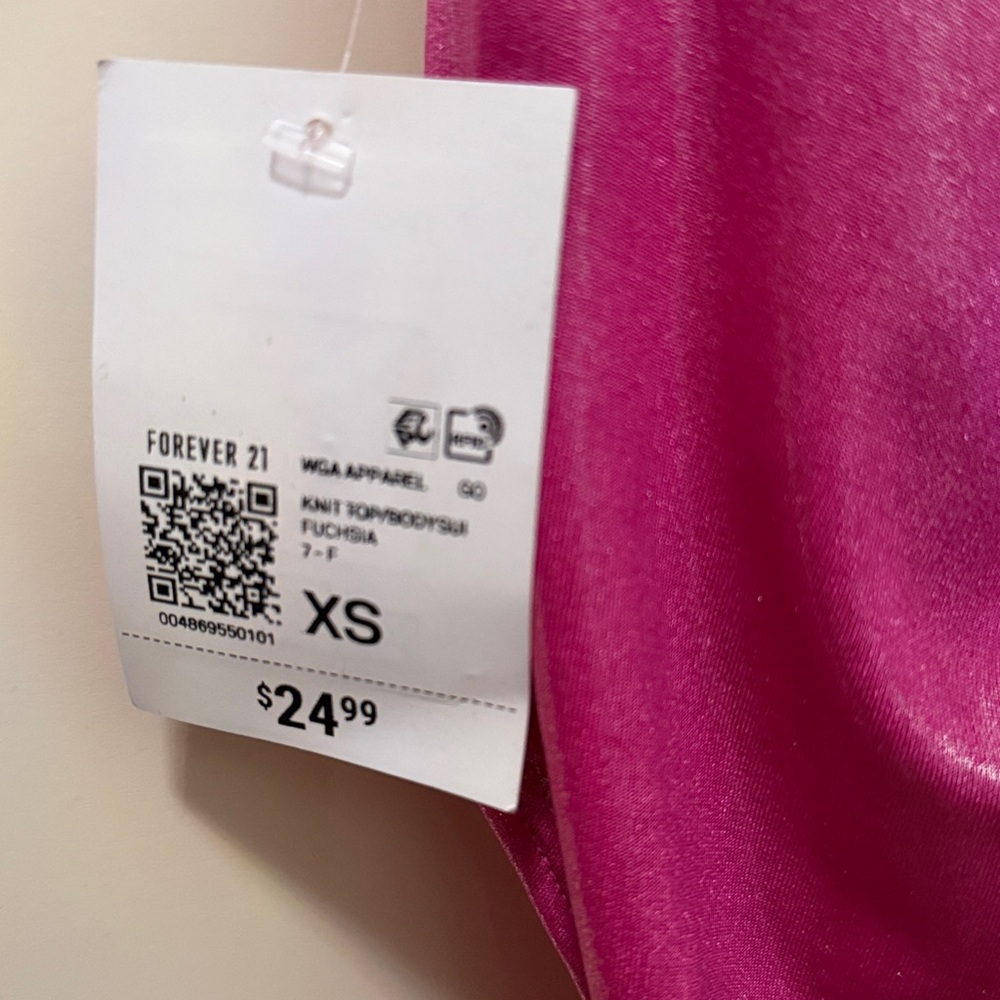 NWTS Forever 21 Fuchsia Metallic Cowl Neck Rhinestone Bodysuit Size XS - Picture 8 of 9